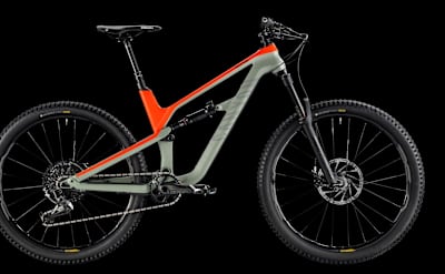 Vista lateral de la Canyon Spectral CF 9.0 Pro.