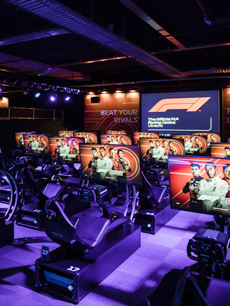 Impressie F1 2020 game tijdens Media Grand Prix Utrecht