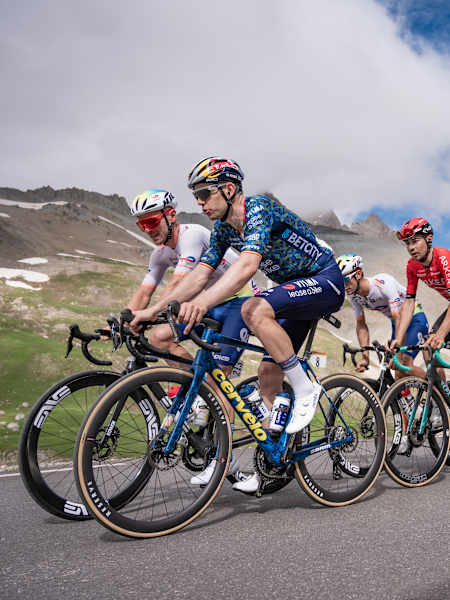 Wout Van Aert on the Col du Galibier during Stage 4 from Pinerolo (ITA) to Valloire (FRA) of the 111th Tour de France on July 2, 2024.