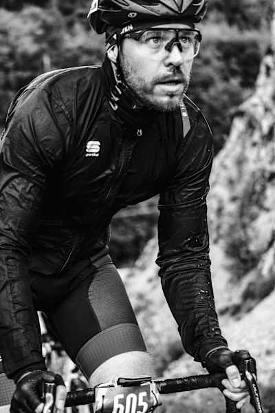 Autor und Hobby-Radler Martin Foszczynski gibt auf der Giro-E alles