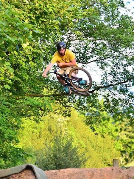 Mtb jump park clearance