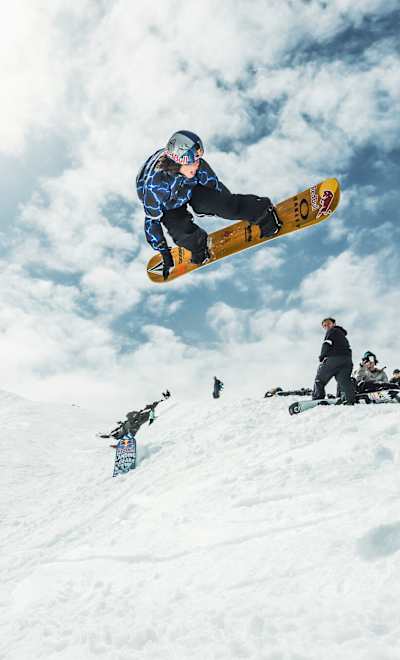 Valentino Guseli rides at Red Bull Landing Gear in Bend, Oregon, USA on April 24, 2024. 