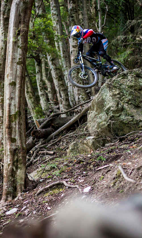Loïc Bruni en el Skyline Bike Park de Queenstown Loïc Bruni en el Skyline Bike Park de Queenstown