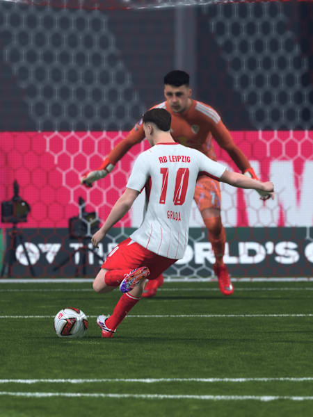 Brajan Gruda von RB Leipzig beim Torschuss in EA FC 27.