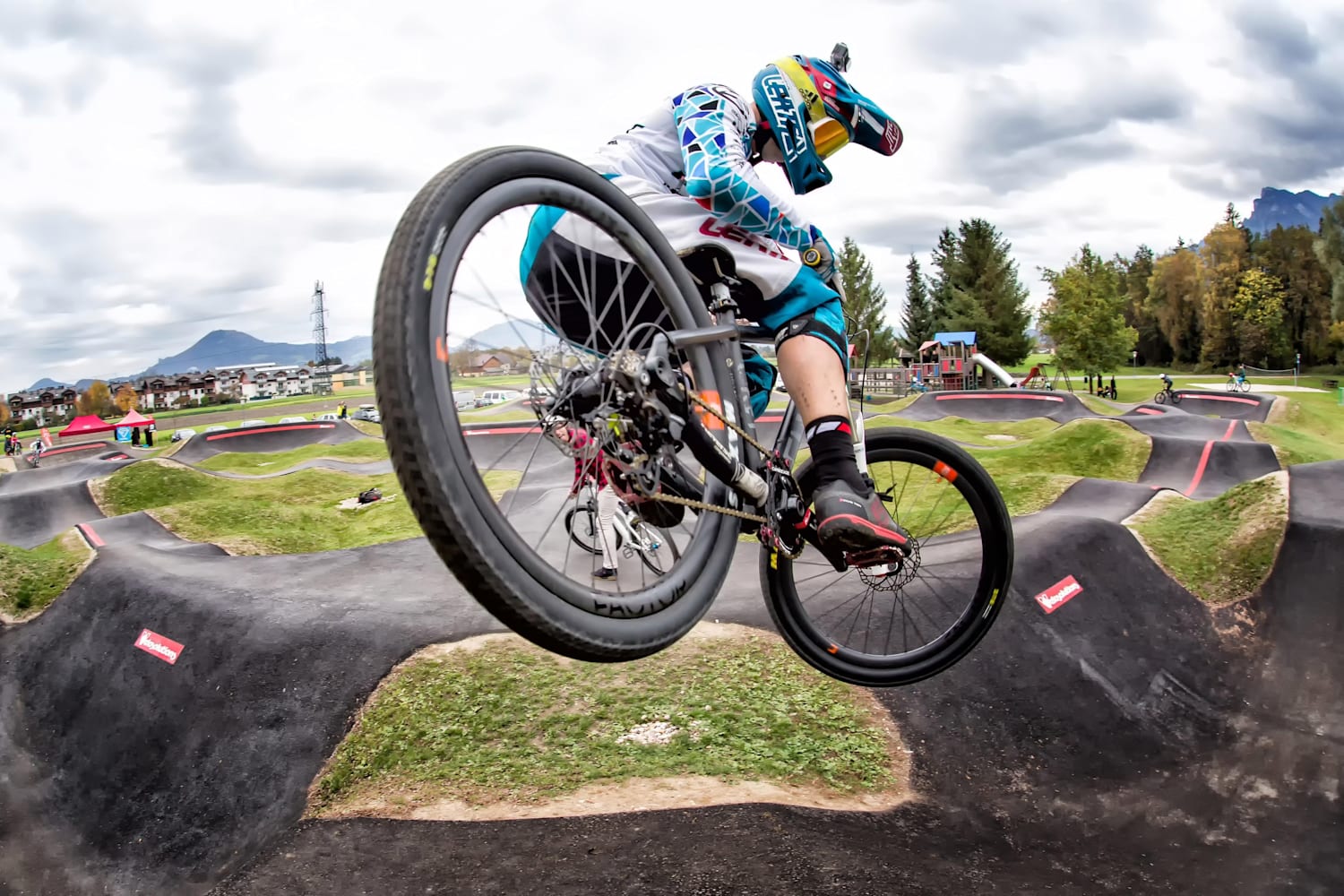 Red Bull Pump UCI Track World 