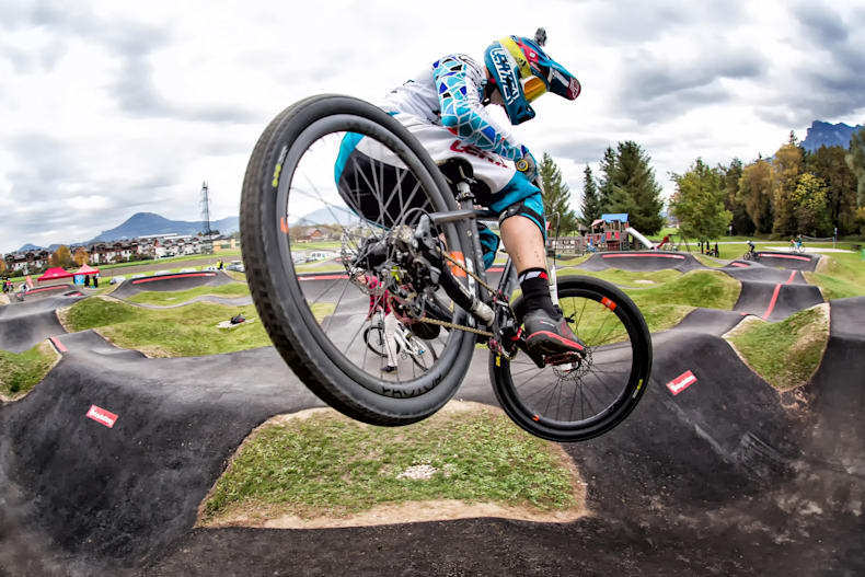 cycle pump track