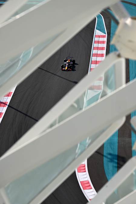 Max Verstappen of the Netherlands driving the (1) Oracle Red Bull Racing RB20 on track during final practice ahead of the F1 Grand Prix of Abu Dhabi at Yas Marina Circuit on December 07, 2024.