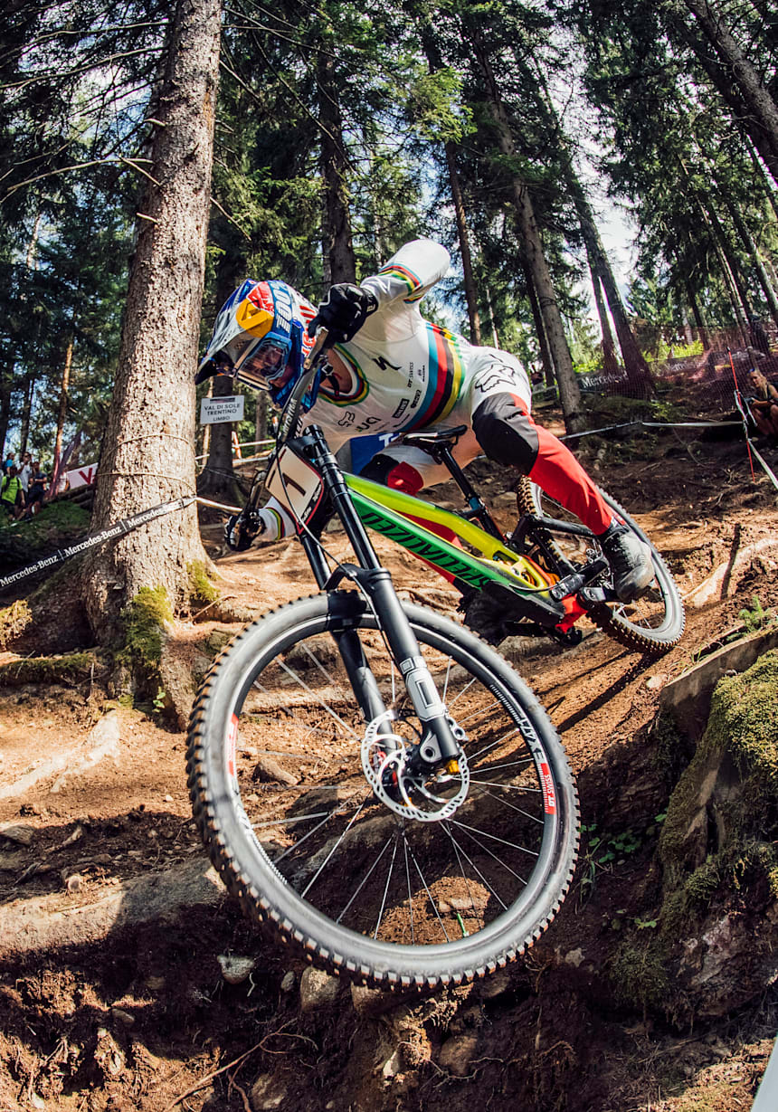 Uci Mtb世界選手権 21 世界中のトップライダーが参戦する世界大会 ヴァル ディ ソーレ