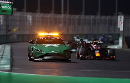 Depuis 2021, la marque anglaise a rejoint Mercedes de constructeur officiel de voiture de sécurité en Formule 1.