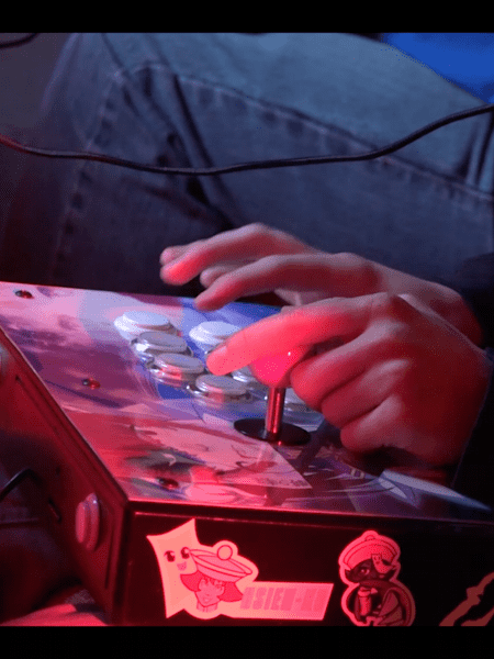 UltraDavid's Ergonomic Controller Makes Games Easier