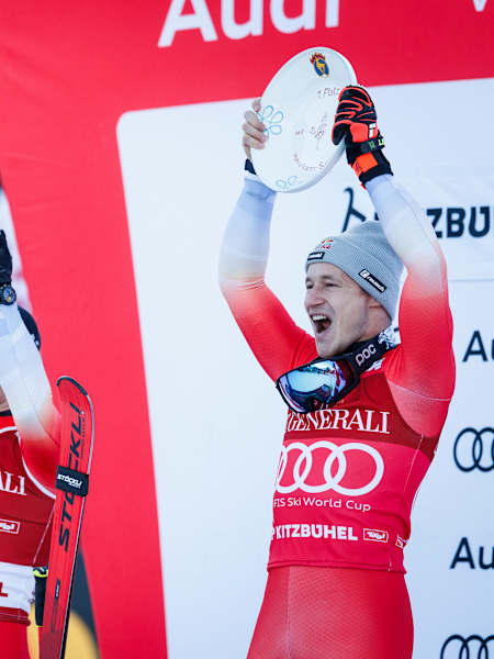Marco Odermann und Franjo Von Allmen jubeln über Platz 1 und 2