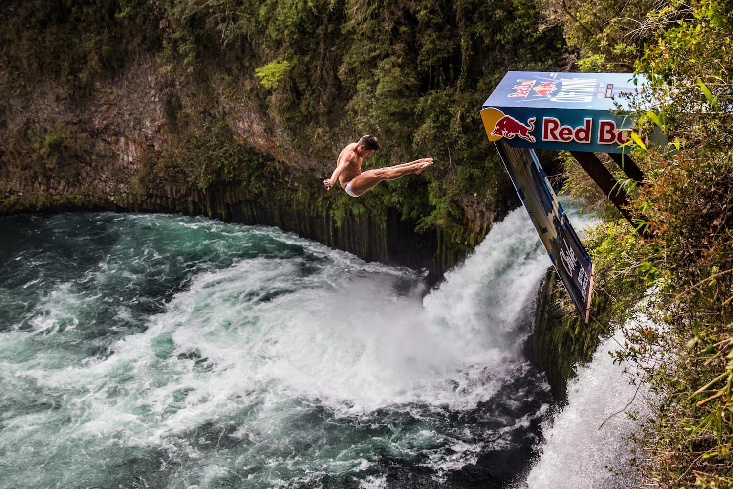 3 důvody, proč sledovat finále Red Bull Cliff Diving