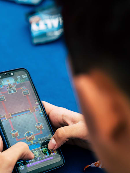 Surviving Night Shifts - 10 Games to Keep You Entertained