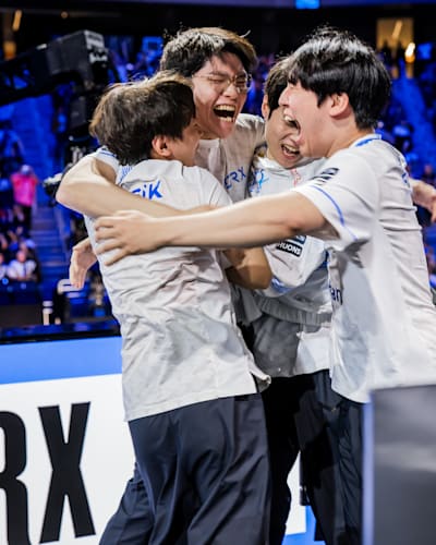 DRX reacts with excitement onstage after victory at the League of Legends World Championship Finals on November 5, 2022 in San Francisco, CA.