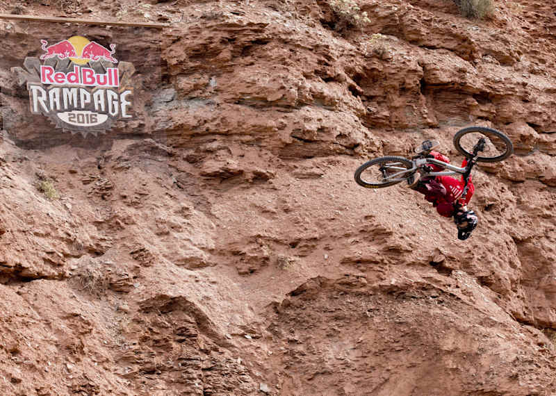 Red Bull Gives You Wings Redbull Com