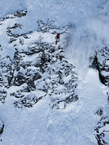 Reine Barkered riding at the Freeride World Tour's Xtreme Verbier 2017, where he won the men's skiing
