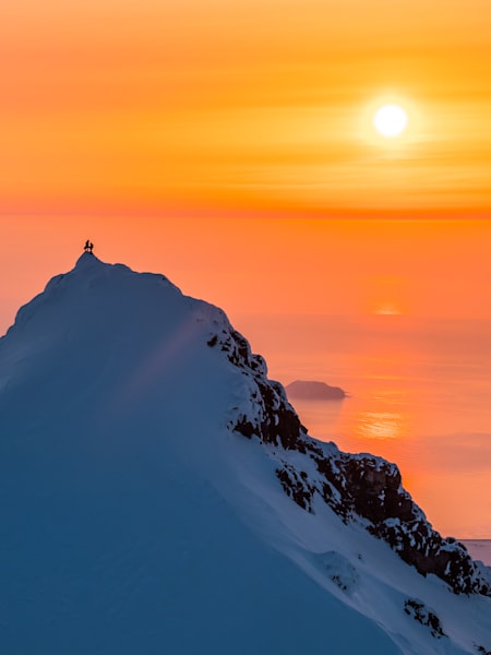 John Jackson and Gigi Rüf shooting for the snowboard movie Driven.