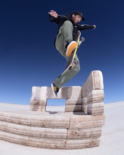 Luciano Cristobal does a no comply in Uyuni Salt Flats, Bolivia