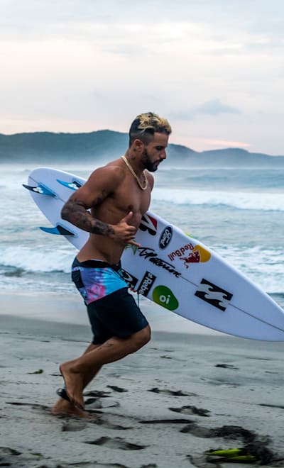 Ítalo Ferreira: Surfing – Red Bull Athlete Profile