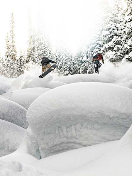 Blair Habenicht und Travis Rice auf der sogenannten „Pillow Line" in den Kootenays in British Colombia, Kanada, am 1. März 2019.