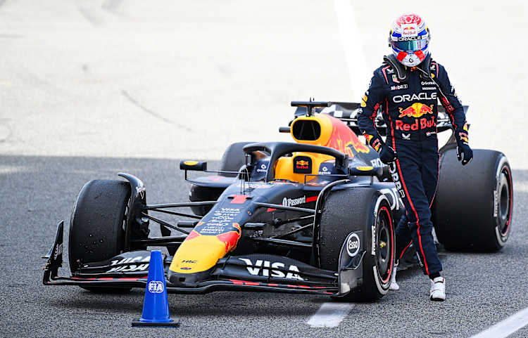 Max Verstappen drives iconic Honda Formula One car
