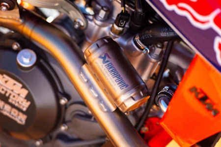 Akrapovic full factory system