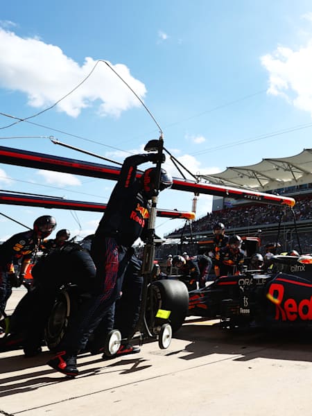 Verstappen kiest voor de harde band tijdens de pitstop