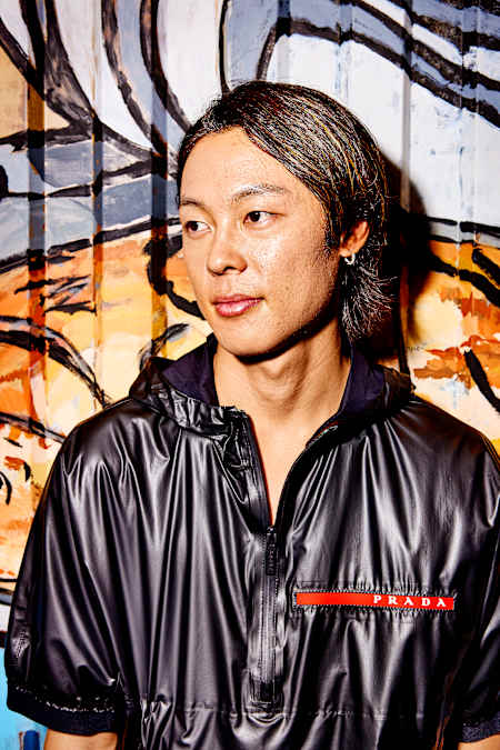 Kobayashi loves fashion and designed some items in the Team Roy store