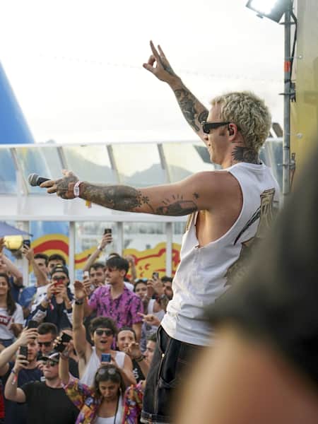 L'esibizione di Salmo - Red Bull Open Sea Republic