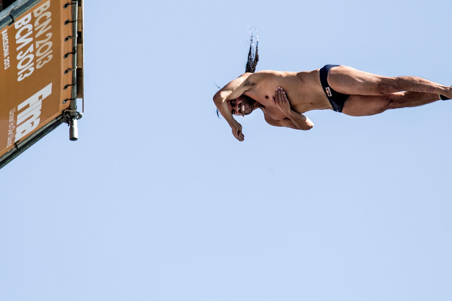 Orlando Duque gets gold