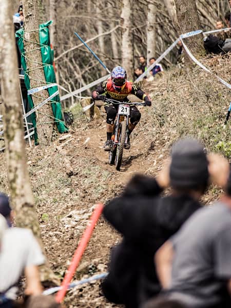 World online bike race