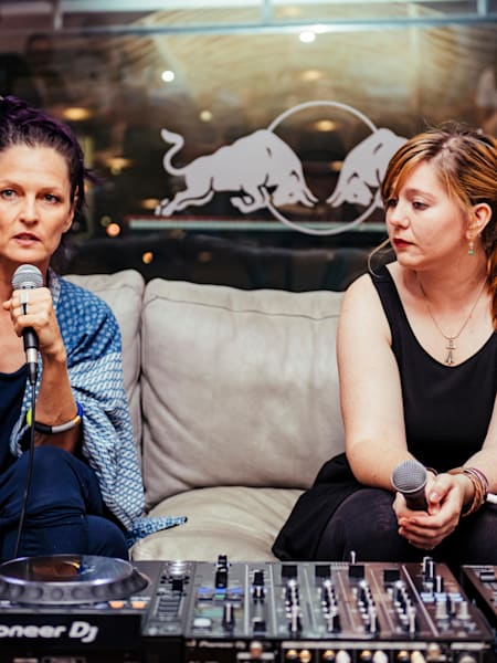 Inka Kendzia and Laura McCullagh