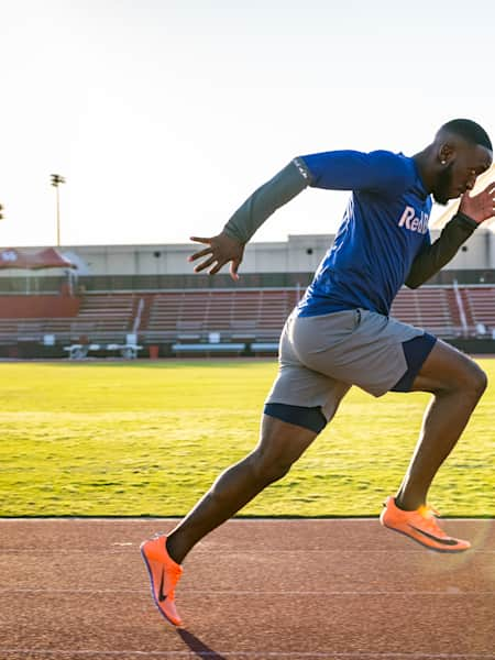 Mario Burke training in Houston, Texas