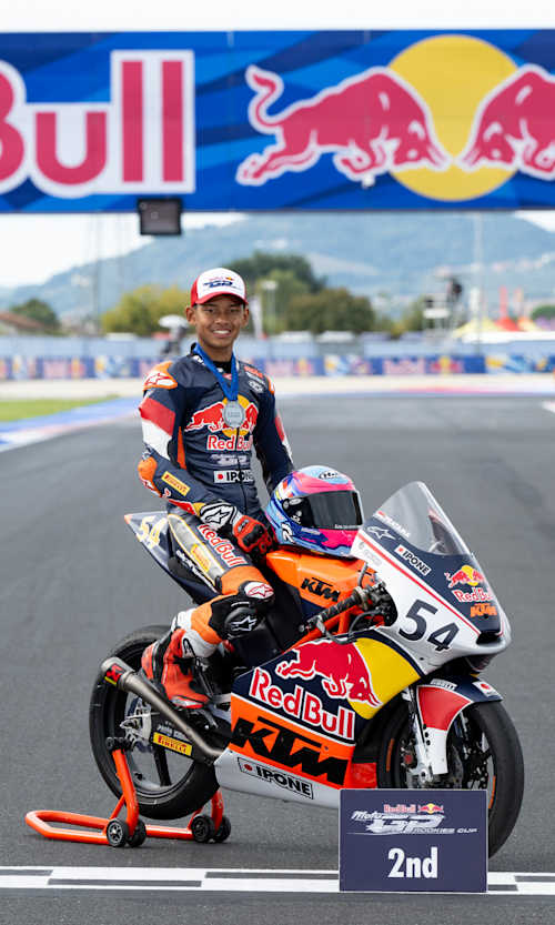 Veda Pratama is the 2025 Red Bull Rookies Cup Vize Champion