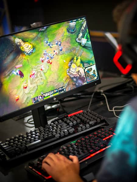 News - The Best Gaming PC For League of Legends in 2022 – Fluidgaming