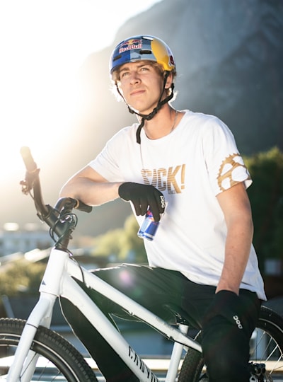 Fabio Wibmer Bike Check: Prototype Canyon Trial bike