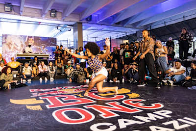 Batalha de passinho no Red Bull BC One Camp Brazil