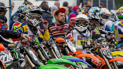 Соревнования привлекают гонщиков со всей России