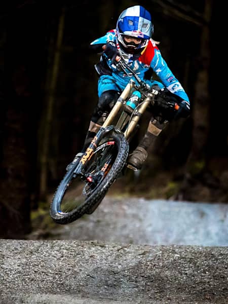 Female enduro mtb riders shop