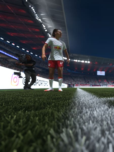 An RB Leipzig player taking a corner in FC 26.