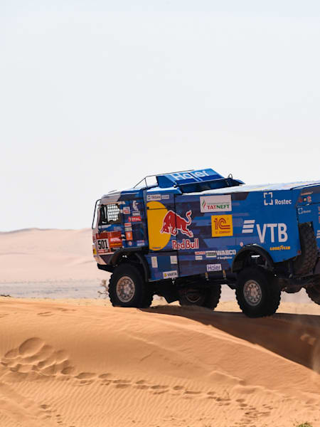 Dmitry Sotnikov of Team Kamaz Master in the dunes during stage 6 of the Dakar Rally, between Hail and Riyadh, Saudi Arabia, on January 10, 2020.