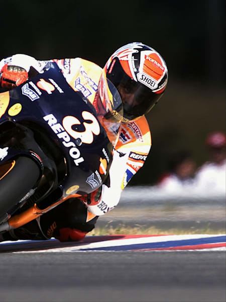 Alex Crivillé fue segundo en Brno en 1999, MotoGP