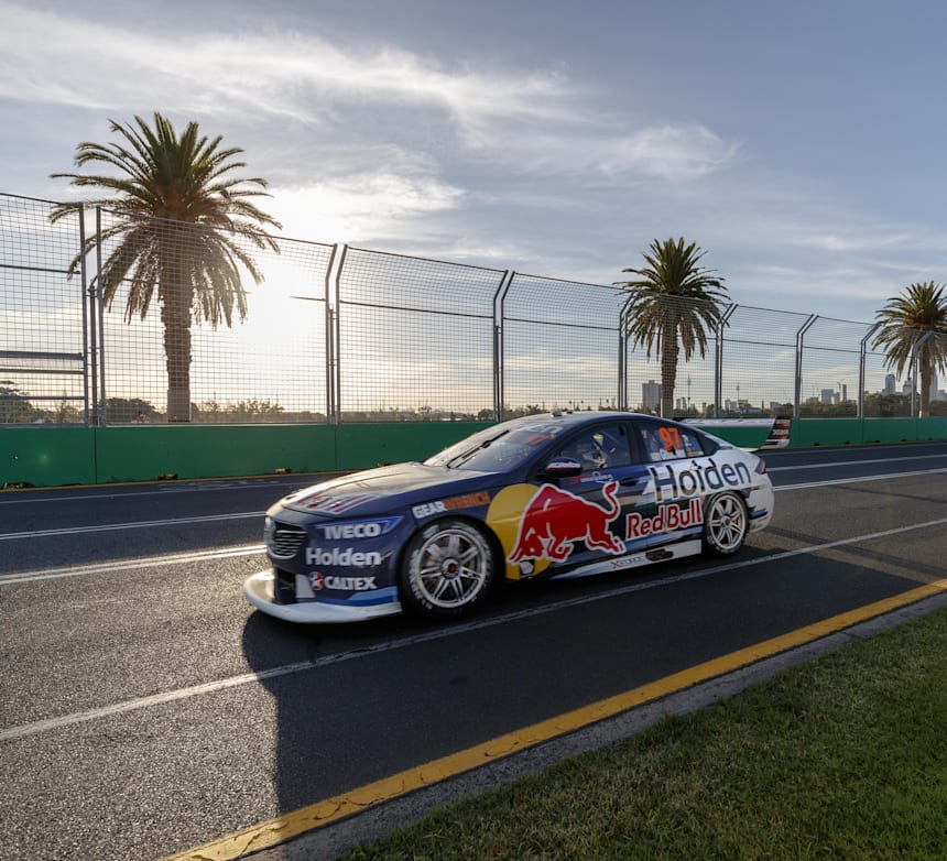 V8 Supercar Red Bull