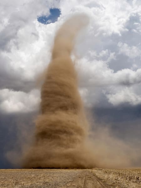 O Corredor dos Tornados, no Kansas, é um lugar onde nada fica no chão durante muito tempo