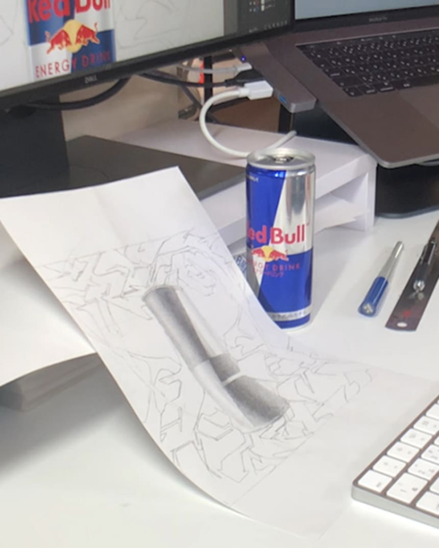 缶から生まれるオリジナルアート Redbullcanart レッドブル