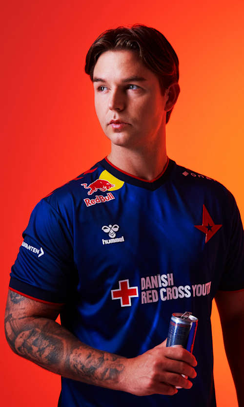 Nicolai 'DEV1CE' Reedtz of Astralis poses for a portrait photo.