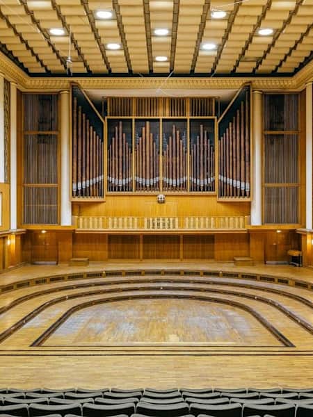 An photo of the interior of the Funkhaus building.