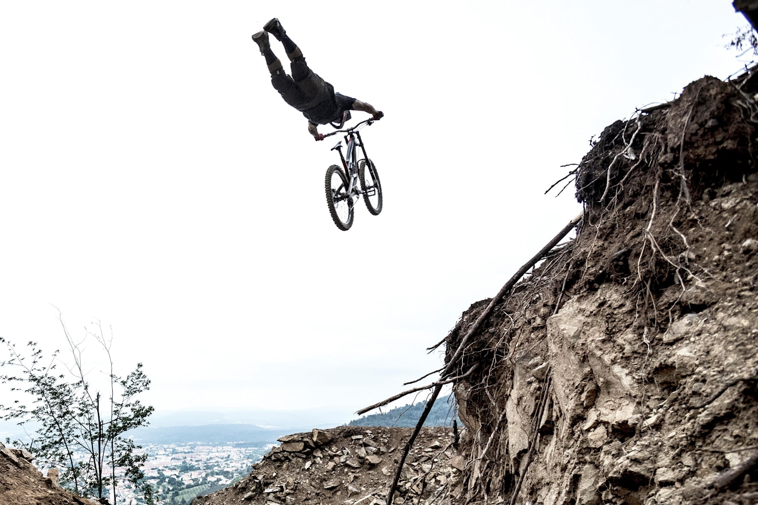 3-vid-os-de-vtt-freeride-incroyables-red-bull-rampage
