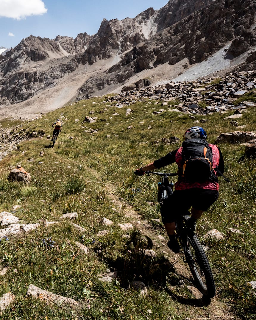 essential mountain bike tools