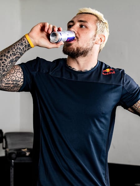 Jack Nowell refuels during training